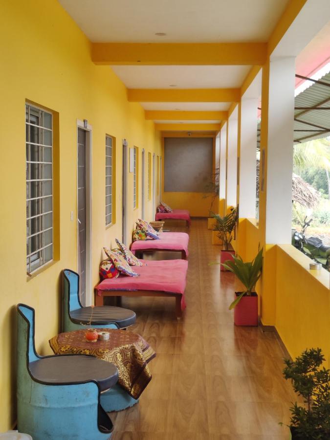 Woodpacker Hostel Auroville Pondicherry Extérieur photo